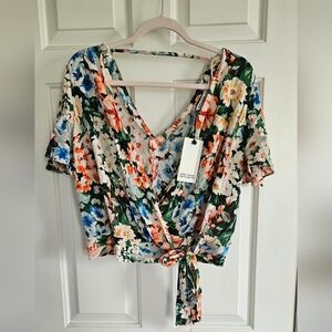 NWT Zara floral top